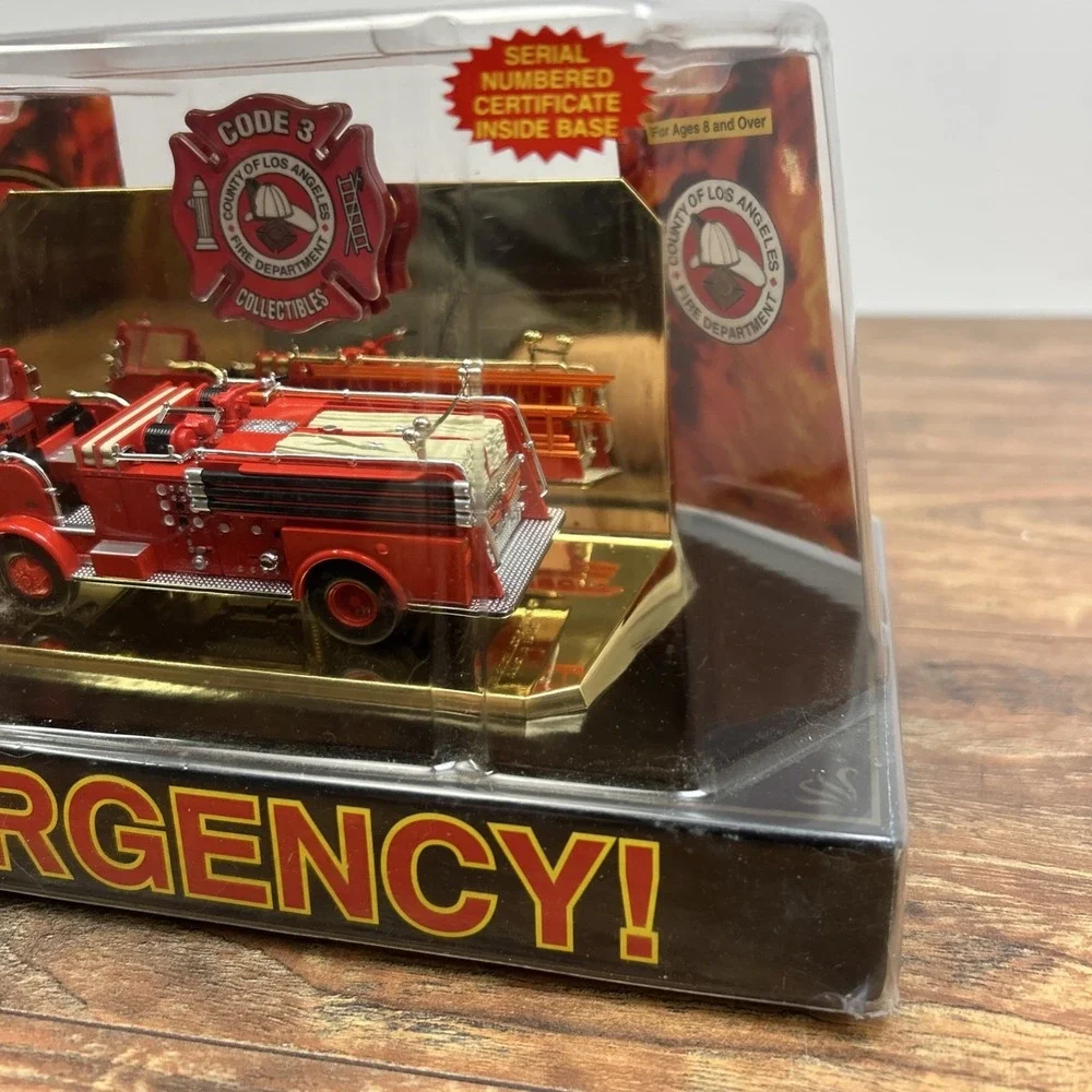 Code 3 EMERGENCY! Los‎ Angeles County Fire Department Engine 51 Limited Edition